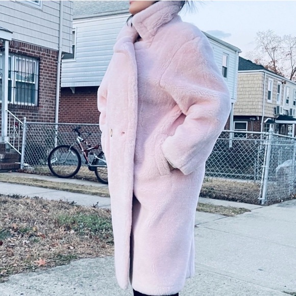 Genuine Shearling Fur Long Coat |
Teddy | Sz. XS | Light Pink - Picture 2 of 5